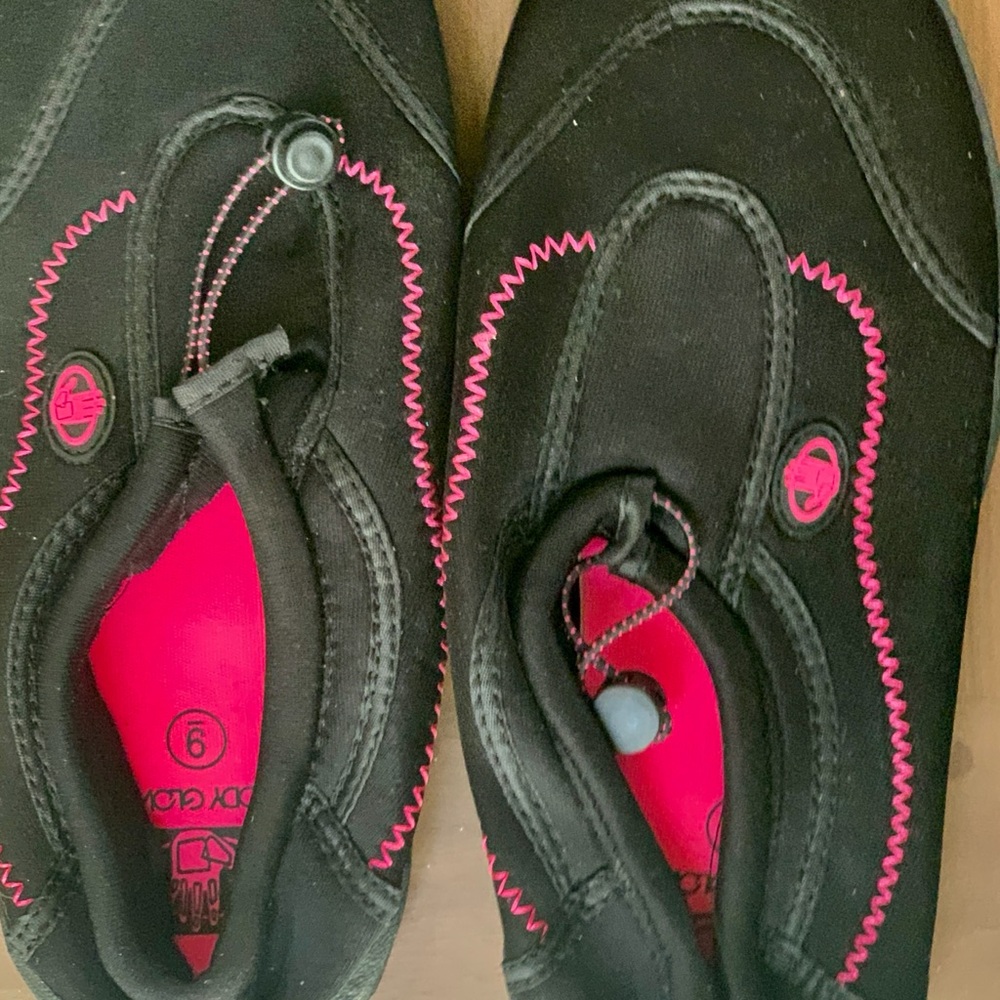 Black Water Shoes with Pink Accents